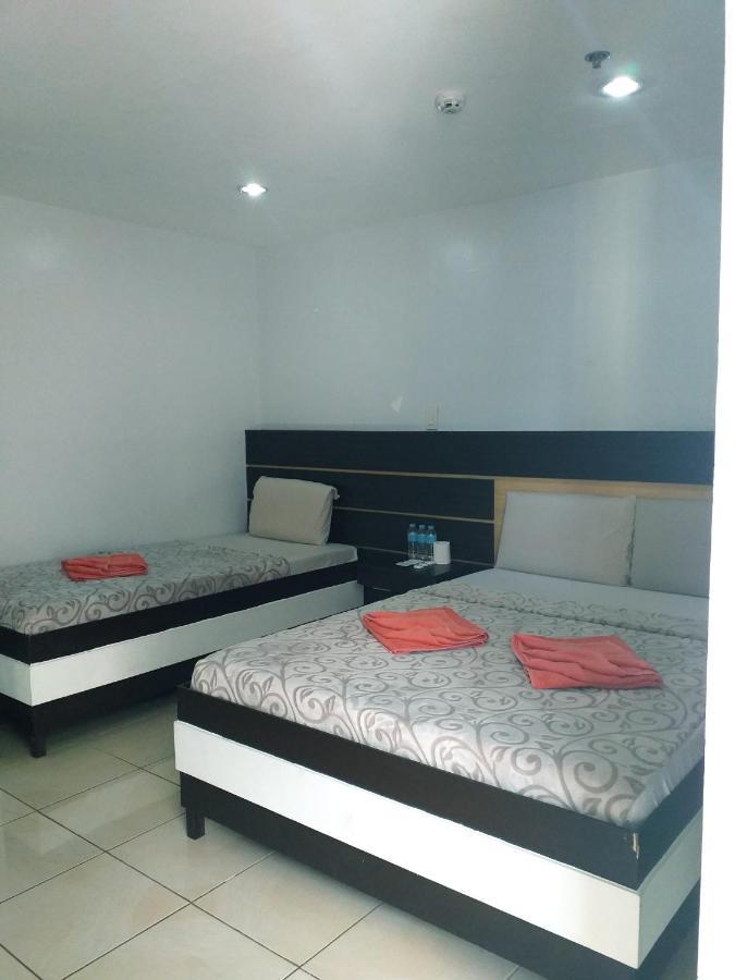 Global 88 Apartelle Cebu Екстер'єр фото